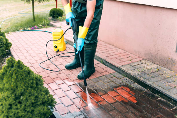 Professional  Pressure Washing Services in Unalaska, AK